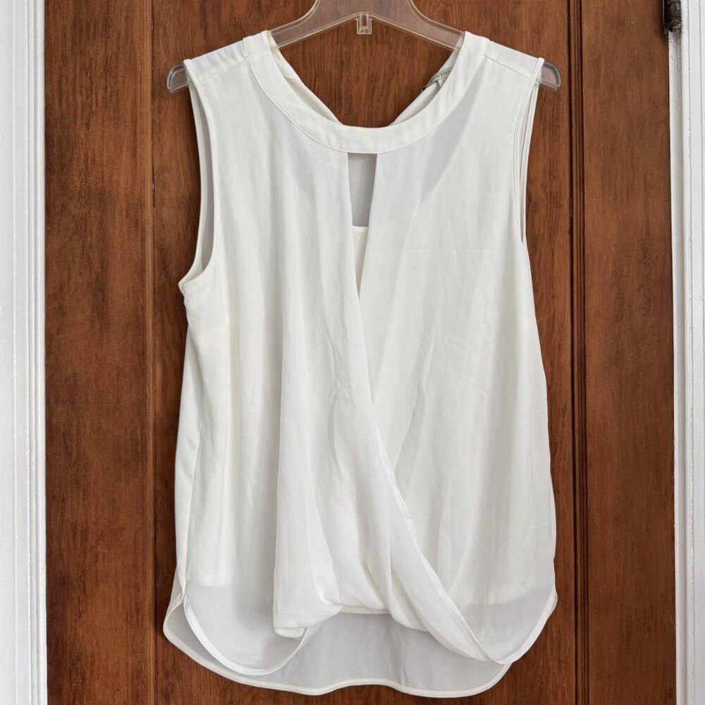 41 Hawthorn Clearwater Mixed Material Surplice Sleepeless White Blouse Size L